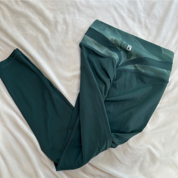 Buffbunny Collection Pants - BuffBunny Leggings Size Medium